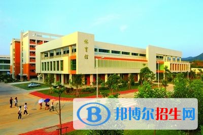 國營七三三廠電子技工學(xué)校2018年報名條件、招生對象