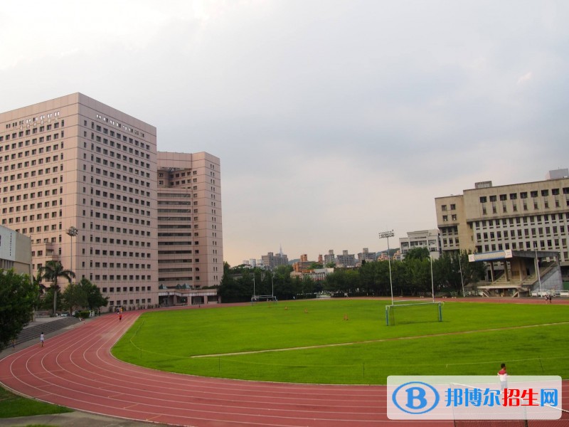 青衣江技工學(xué)校2018年報(bào)名條件、招生對(duì)象