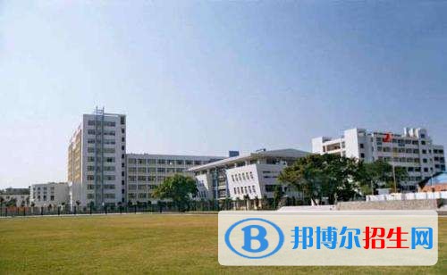 重慶市青山工業(yè)技工學(xué)校有哪些專(zhuān)業(yè)