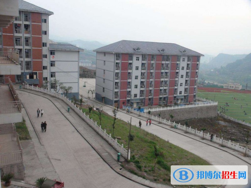 重慶市石柱土家族自治縣第一職業(yè)學(xué)校2018年報名條件、招生對象