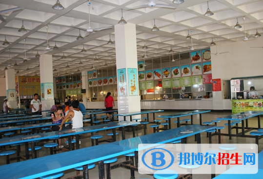 成都思達迪職業(yè)技術學校宿舍條件