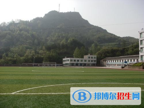 巴中職業(yè)中學(xué)