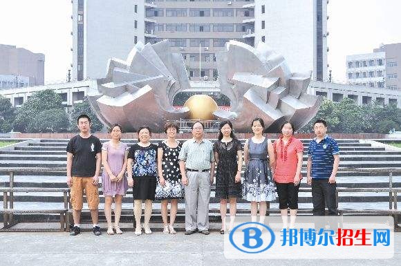 成都百年農(nóng)工子弟職業(yè)學校有哪些專業(yè)