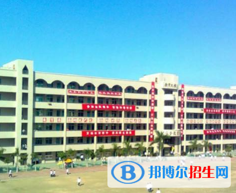富寧縣民族職業(yè)高級(jí)中學(xué)地址在哪里