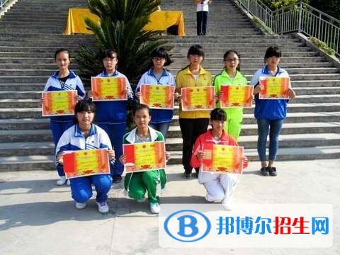 馬關(guān)縣民族職業(yè)高級中學(xué)有哪些專業(yè)
