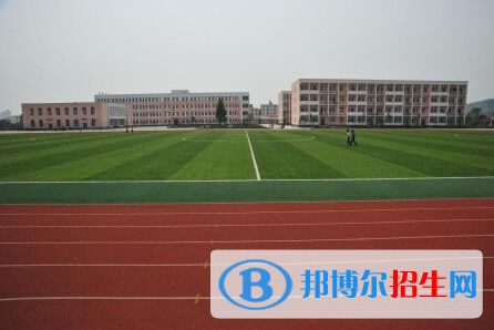 安縣職業(yè)中專學(xué)校2018年報(bào)名條件、招生對(duì)象