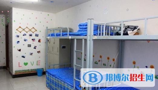 劍閣職業(yè)高級(jí)中學(xué)宿舍條件