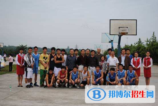 犍為縣職業(yè)高級中學(xué)網(wǎng)站網(wǎng)址