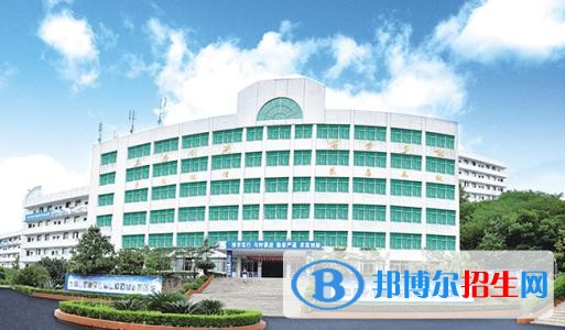 自貢倍樂職業(yè)技術(shù)學校2018年報名條件、招生對象