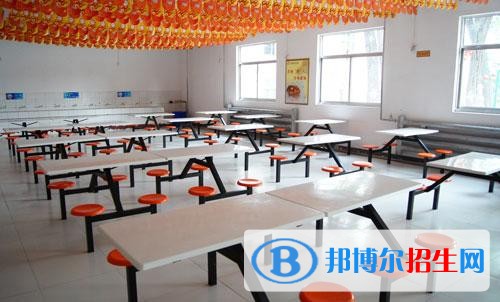 四川省渠縣職業(yè)中專學校宿舍條件