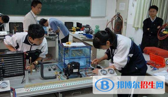 廣安市機(jī)電工業(yè)職業(yè)技術(shù)學(xué)校招生辦聯(lián)系電話