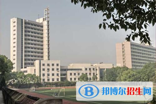 南充市職工大學(xué)2018年報名條件、招生對象