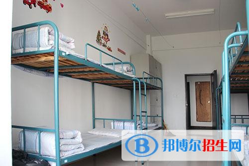 高坪區(qū)職業(yè)高級中學(xué)宿舍條件
