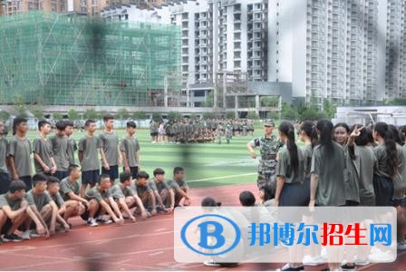 樂山市現(xiàn)代經(jīng)濟管理學(xué)校2018年報名條件、招生對象