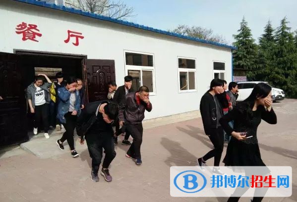 陜西省印刷技工學校招生辦聯(lián)系電話