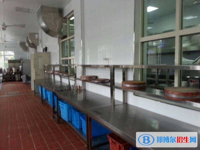 蓬溪應(yīng)用技術(shù)職業(yè)學校食堂