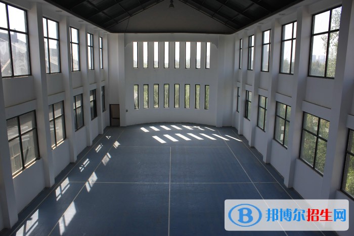 陜西精工數(shù)碼技術(shù)學(xué)校招生辦聯(lián)系電話(huà)