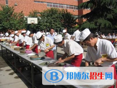 西安桃李旅游烹飪專修學(xué)院招生辦聯(lián)系電話