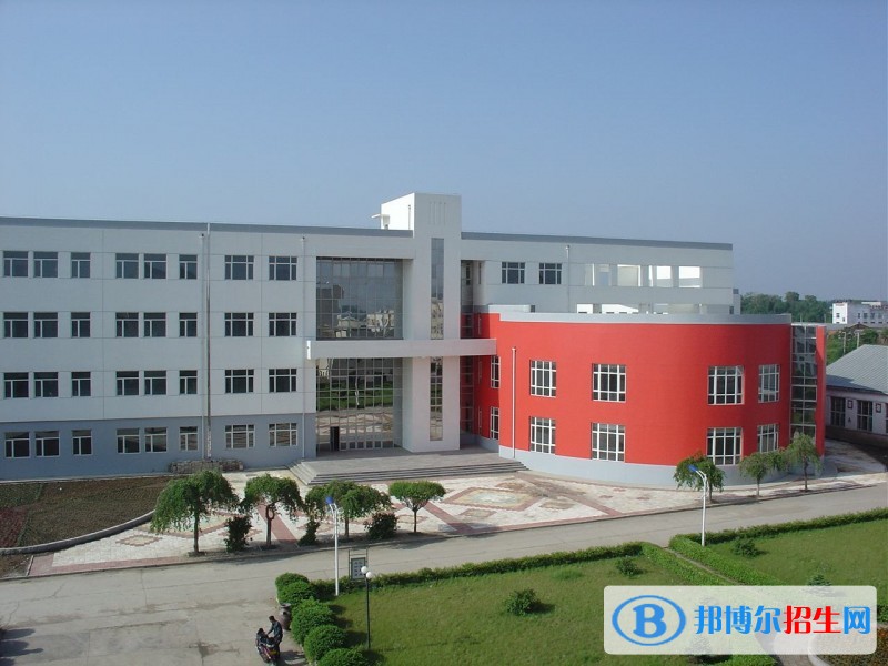 陜西省建材技工學(xué)校招生辦聯(lián)系電話