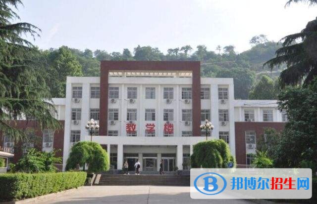西安職業(yè)中專2018年報(bào)名條件、招生對象