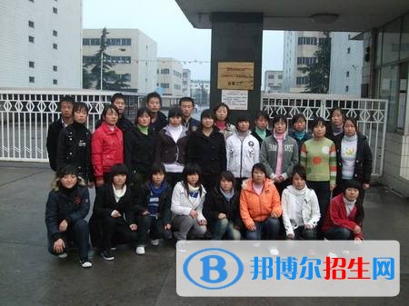 長(zhǎng)嶺技工學(xué)校招生辦聯(lián)系電話