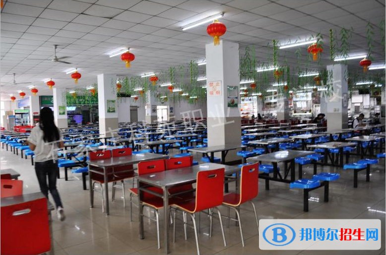 石家莊科苑職業(yè)中專學(xué)校宿舍條件