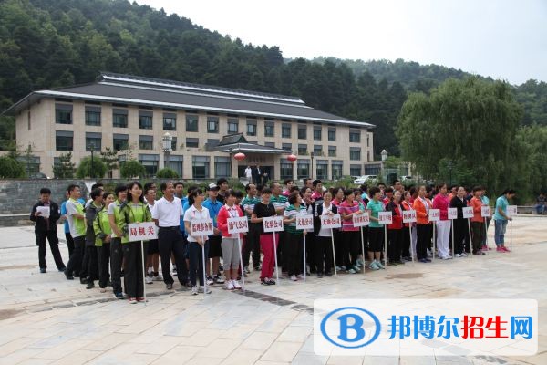 陜西銅川工業(yè)高級(jí)技工學(xué)校2018年報(bào)名條件、招生對(duì)象
