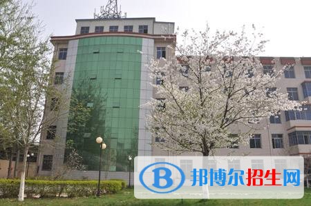 石家莊建設(shè)科技職業(yè)中專學(xué)校2018年報(bào)名條件、招生對(duì)象