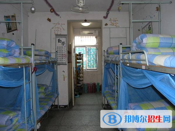 會寧職業(yè)中等專業(yè)學(xué)校宿舍
