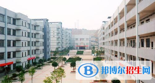 邯鄲糧食中專學(xué)校2018年報名條件、招生對象