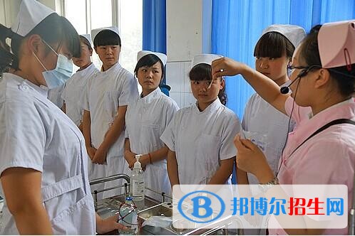 沙河衛(wèi)生職業(yè)中專學(xué)校2018年報(bào)名條件、招生對(duì)象