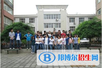 邢臺民進中專學(xué)校2018年報名條件、招生對象