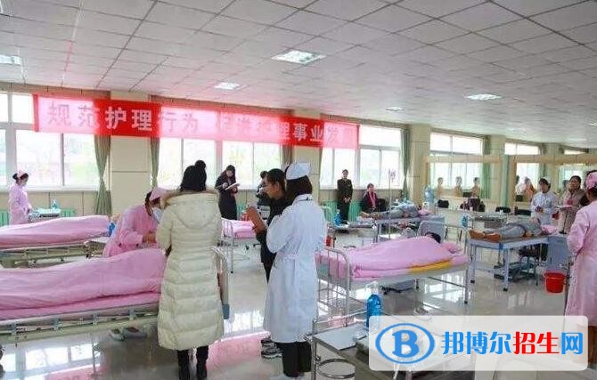 陜西亞太職業(yè)中等專業(yè)學(xué)校2018年報(bào)名條件、招生對(duì)象