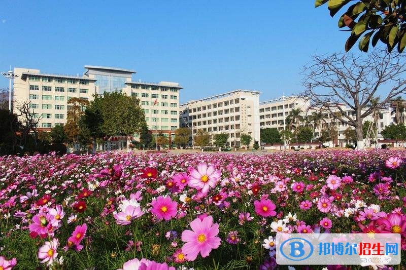 靖邊職業(yè)教育中心2018年報(bào)名條件、招生對(duì)象