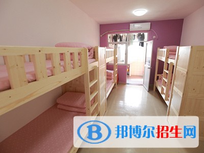 北京一輕技術(shù)學(xué)校住宿條件