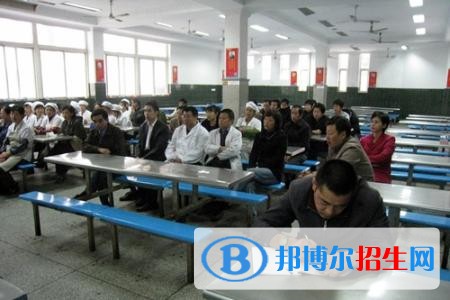 西安雁塔區(qū)職業(yè)高級中學宿舍條件