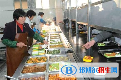 陽高縣職業(yè)技術(shù)學校2021年宿舍條件