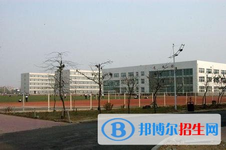 太原體育運(yùn)動(dòng)學(xué)校2021年招生辦聯(lián)系電話