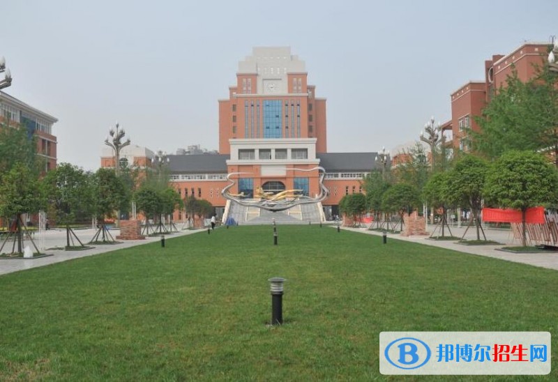 四川文化產(chǎn)業(yè)職業(yè)學院教學樓