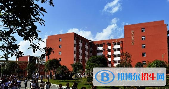 銅仁幼兒師范高等?？茖W(xué)校單招報(bào)名條件