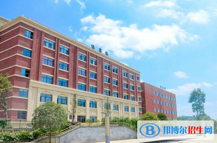 貴州工商職業(yè)學院單招報名時間