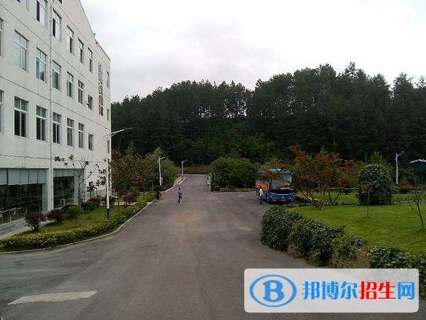 貴州盛華職業(yè)學(xué)院單招報名時間