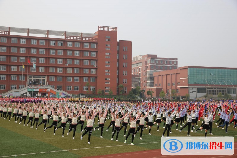 西南醫(yī)科大學(xué)附屬醫(yī)院衛(wèi)生學(xué)校2018年報(bào)名條件、招生對(duì)象