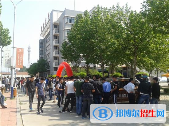 濰坊商業(yè)學(xué)校專業(yè)有哪些
