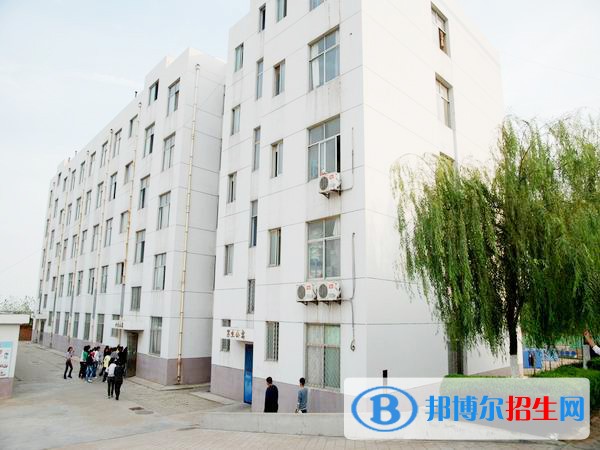 日照衛(wèi)生學校招生辦聯(lián)系電話