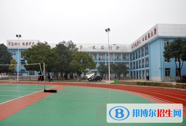 莒南縣職業(yè)教育中心2018年報(bào)名條件、招生對(duì)象