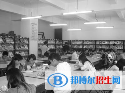 中專學(xué)校讀出來是什么文憑
