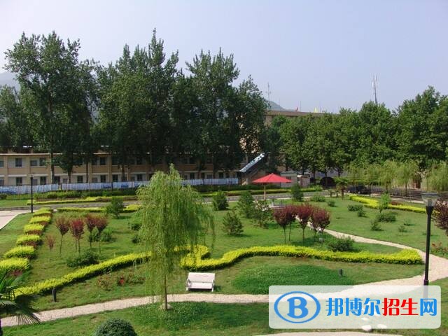 陜西青年職業(yè)學(xué)院?jiǎn)握袌?bào)名條件