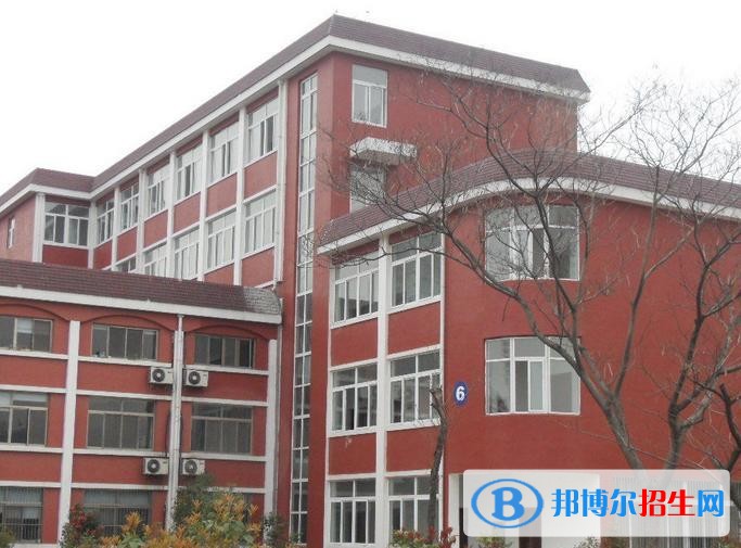無(wú)錫衛(wèi)校招生辦聯(lián)系電話