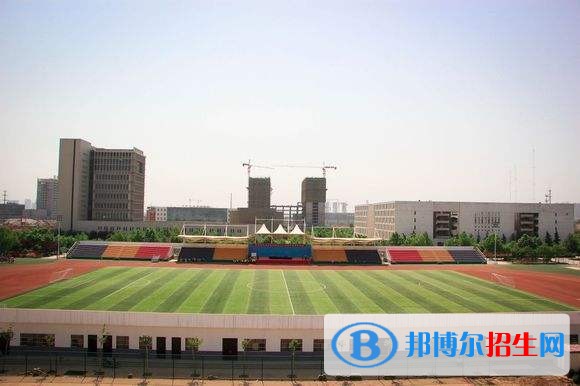 陜西國(guó)際商貿(mào)學(xué)院?jiǎn)握袌?bào)名時(shí)間